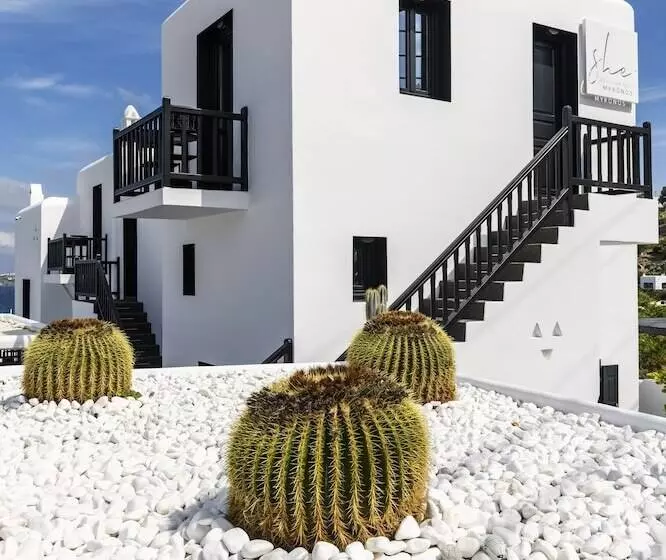 هتل She Mykonos Boutique