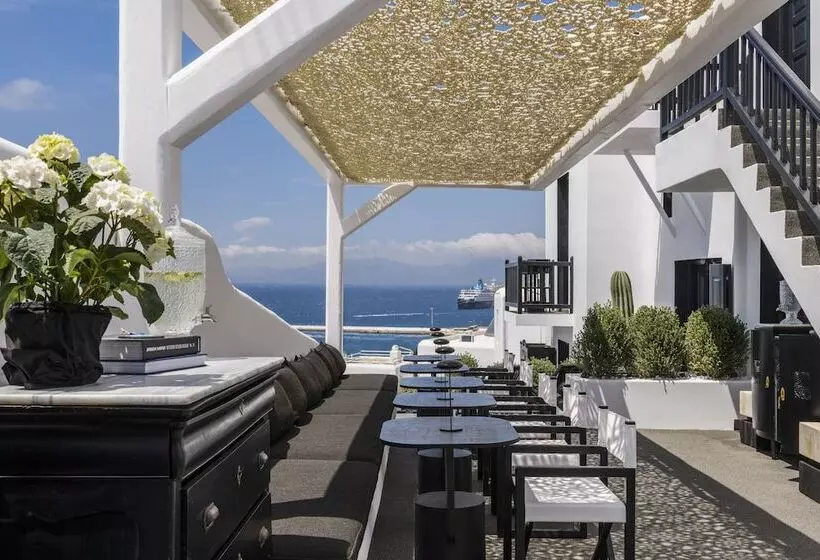 هتل She Mykonos Boutique
