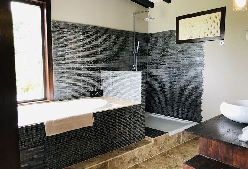 هتل Te Fiti Island Break Mahina