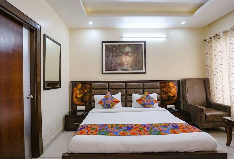 Fabhotel Winter Line Inn