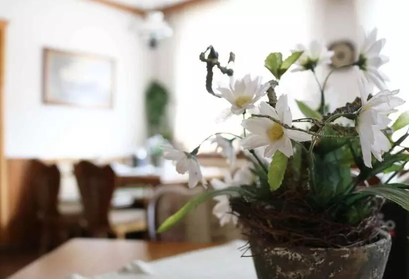 Landhotel Zum Hirsch