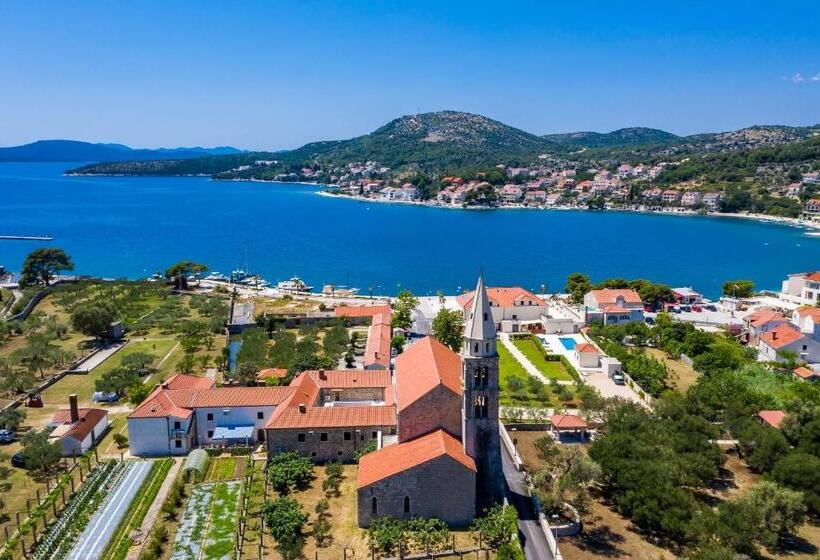 پانسیون Triple Room Slano 2681b