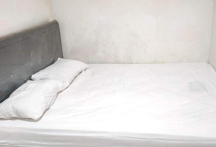 בית מלון כפרי Anugerah Guesthouse Redpartner