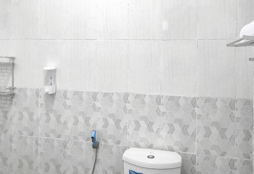 בית מלון כפרי Anugerah Guesthouse Redpartner