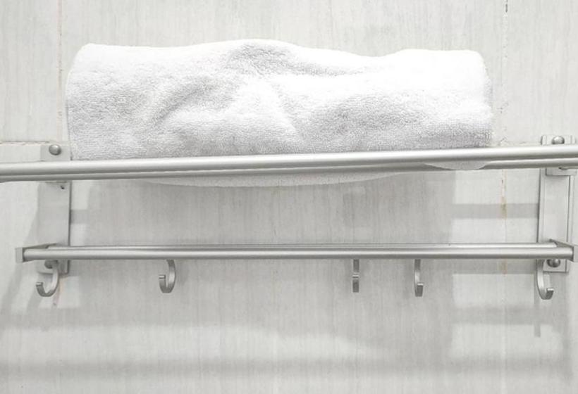 בית מלון כפרי Anugerah Guesthouse Redpartner