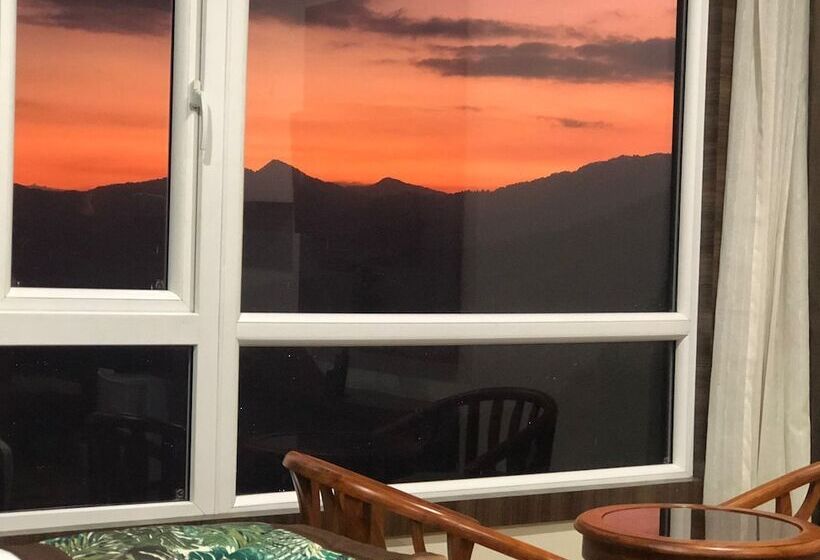 בית מלון כפרי The Z Retreat And Spa