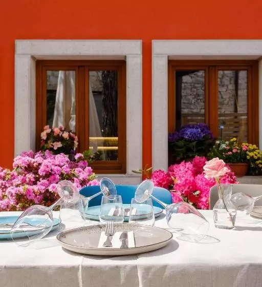هتل Crocevia   Locanda Carsica Contemporanea