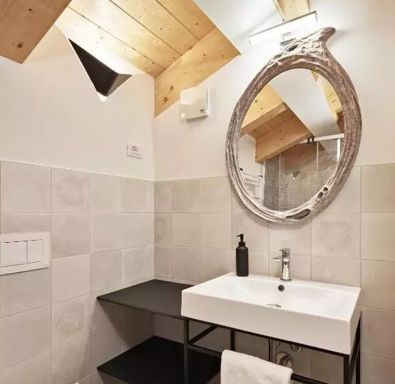 هتل Crocevia   Locanda Carsica Contemporanea