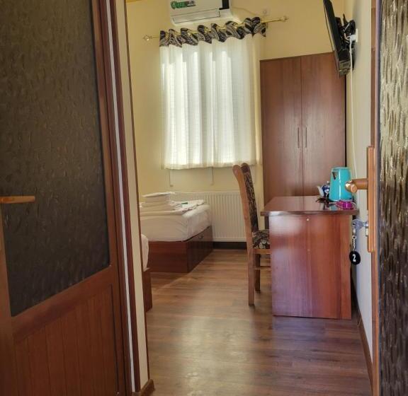 Hôtel Eshoni Pir Boutique