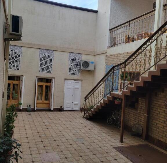 Hôtel Eshoni Pir Boutique