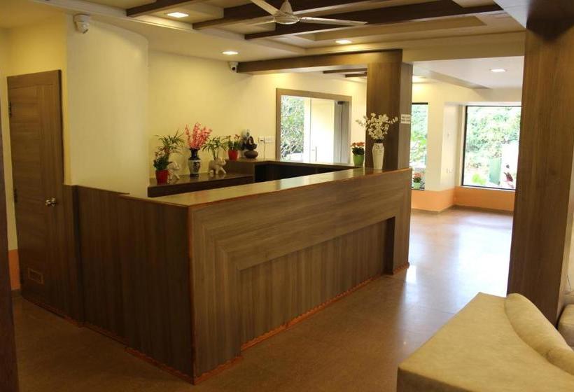 酒店 Green Valley Beach Resort