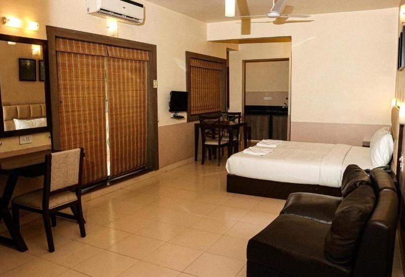 酒店 Green Valley Beach Resort