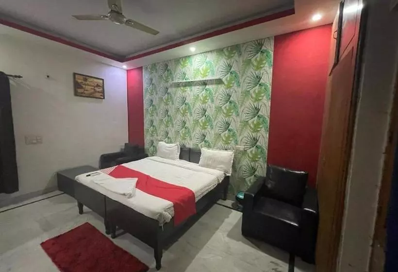 هتل Oyo 79815 Stay Inn