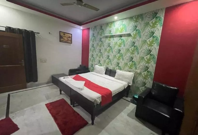 هتل Oyo 79815 Stay Inn