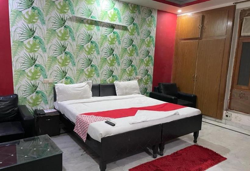 בית מלון כפרי Oyo 79815 Stay Inn