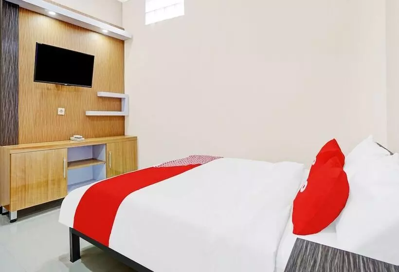 Hotelli Avisha Guest House Syariah