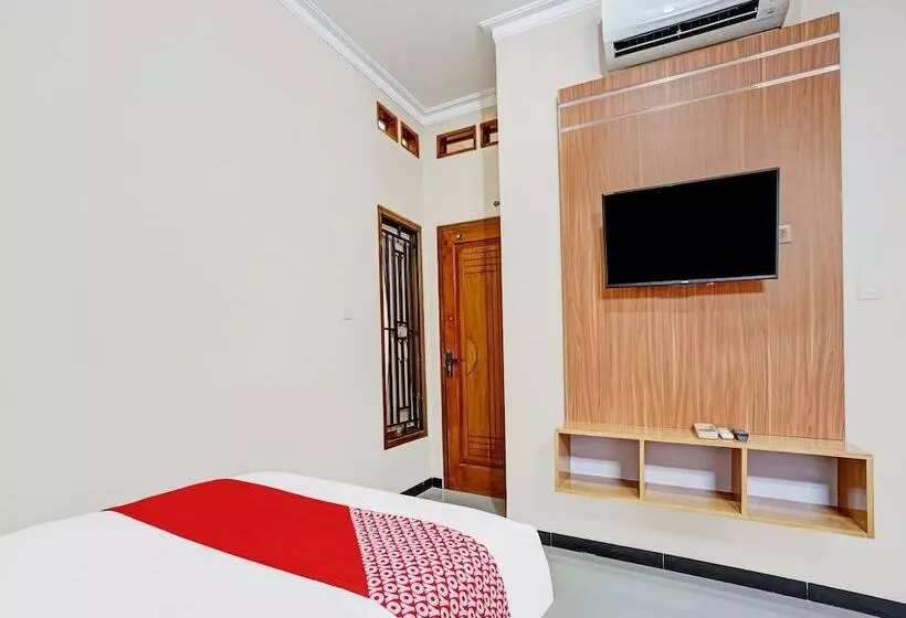 Hotelli Avisha Guest House Syariah