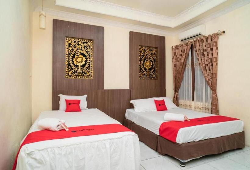 בית מלון כפרי Reddoorz Near Uniska Banjarmasin