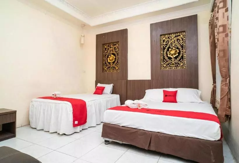 Hotelli Reddoorz Near Uniska Banjarmasin