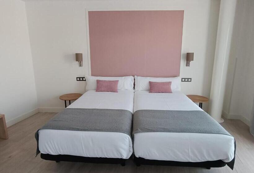 בית מלון כפרי Rural Envero