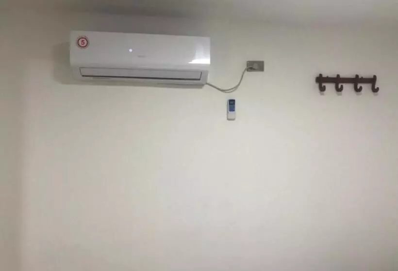 ペンション Hostal Lucy