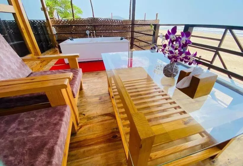 Lomakeskus Agonda Serenity Beach Villa