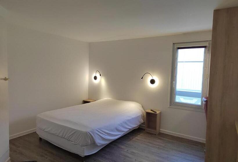 Fasthotel Paris Ouest Bouafle