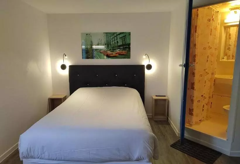 Fasthotel Paris Ouest Bouafle