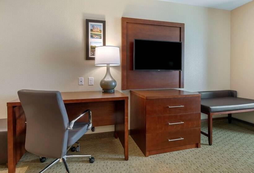 فندق Comfort Inn & Suites Euless Dfw West
