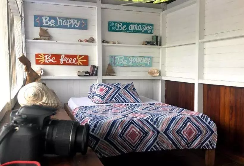 ペンション Refugio Mr Jerry Eco Hostal