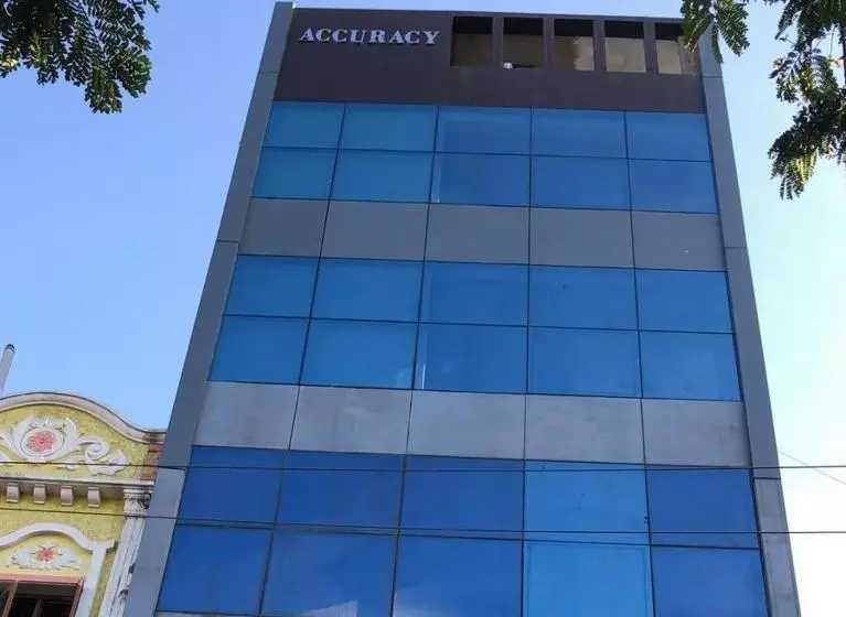 پانسیون V Guest Inn