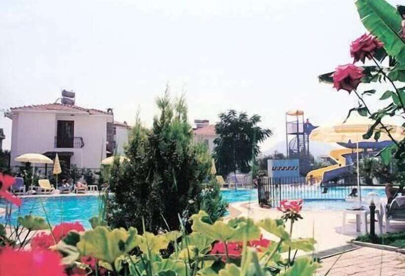 Blue Pearl Hotel& Villas