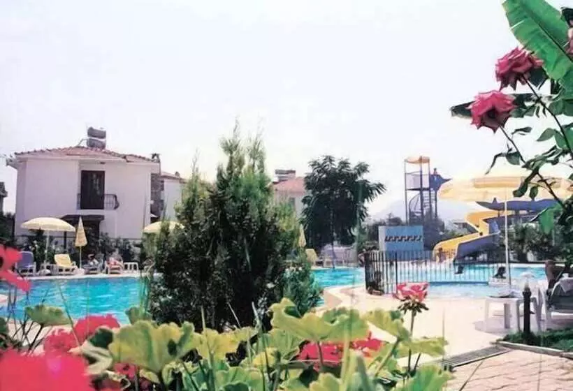 Blue Pearl Hotel& Villas