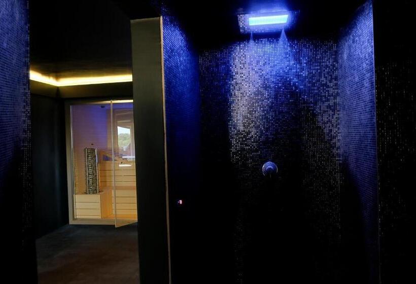 هتل Chimera Tuscany Resort