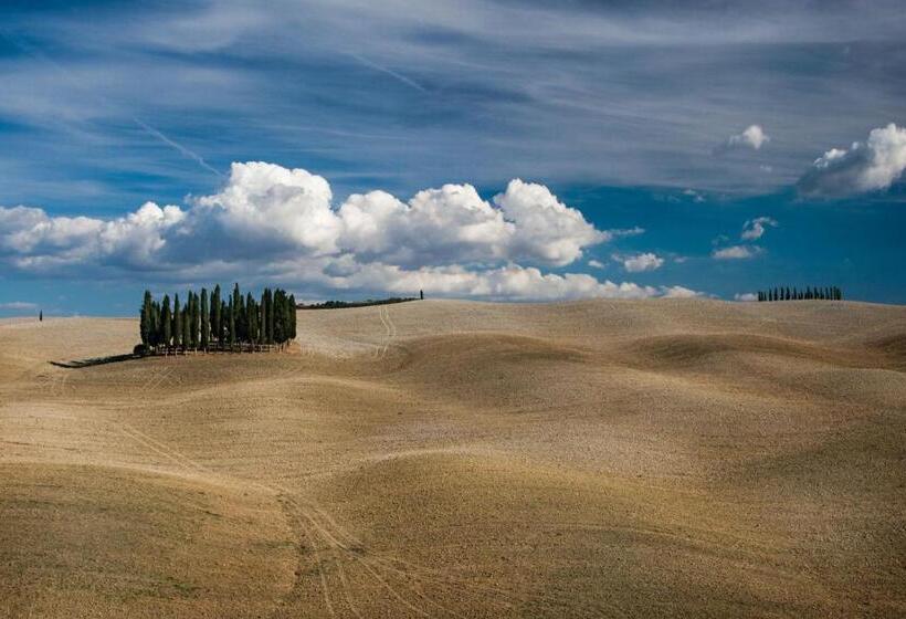 هتل Chimera Tuscany Resort