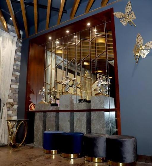 酒店 Ddsuites Agra