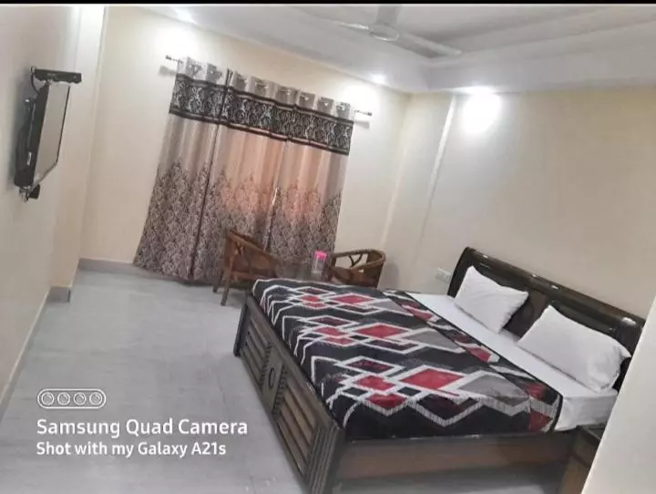 هتل The Ganga Castle