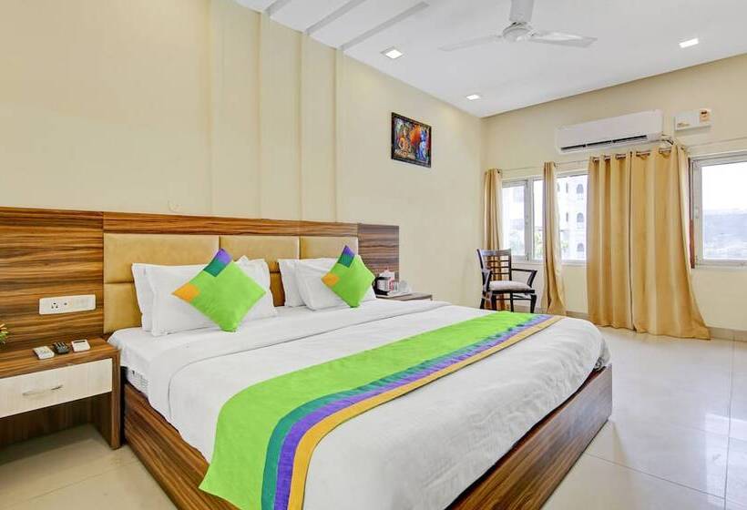 בית מלון כפרי Treebo Trend Amritsar Regency