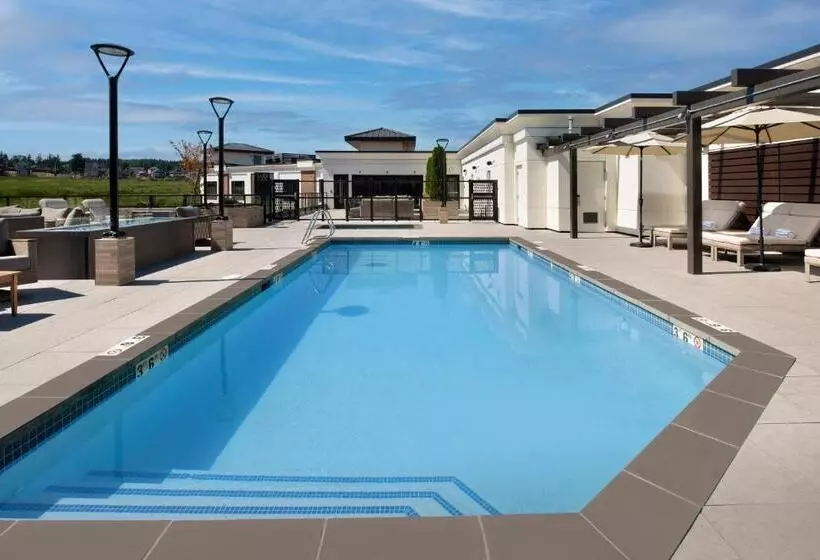 Silver Cloud Hotel Tacoma At Point Ruston Waterfront