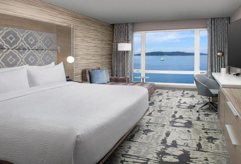 Silver Cloud Hotel Tacoma At Point Ruston Waterfront