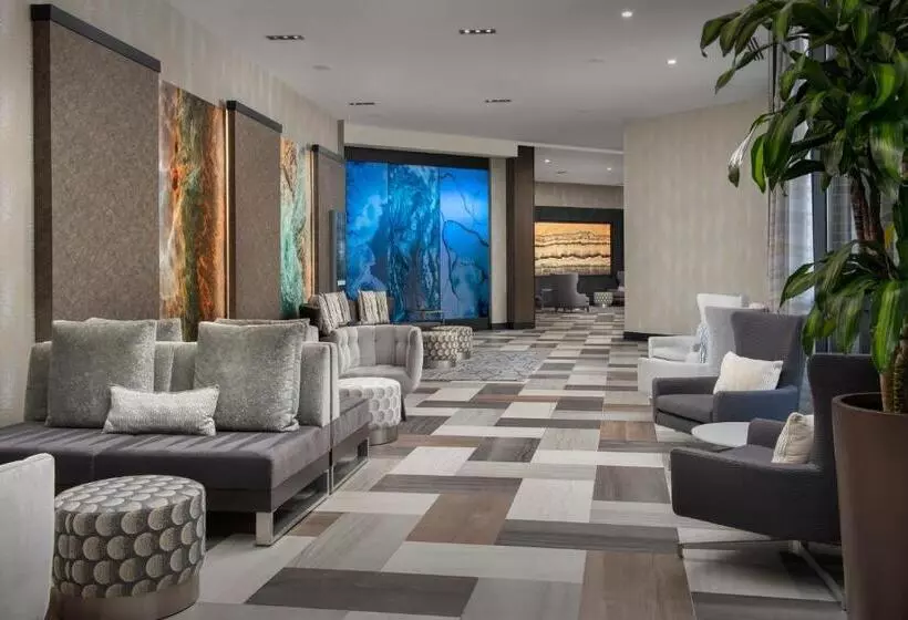 Silver Cloud Hotel Tacoma At Point Ruston Waterfront