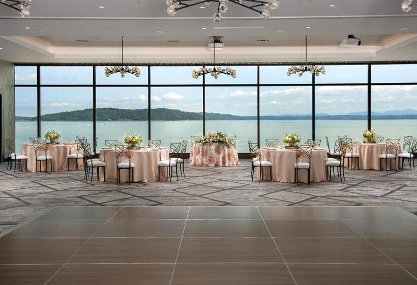 Silver Cloud Hotel Tacoma At Point Ruston Waterfront