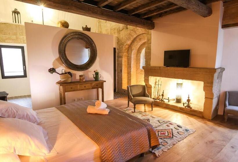 تختخواب و صبحانه La Maison D'aimé