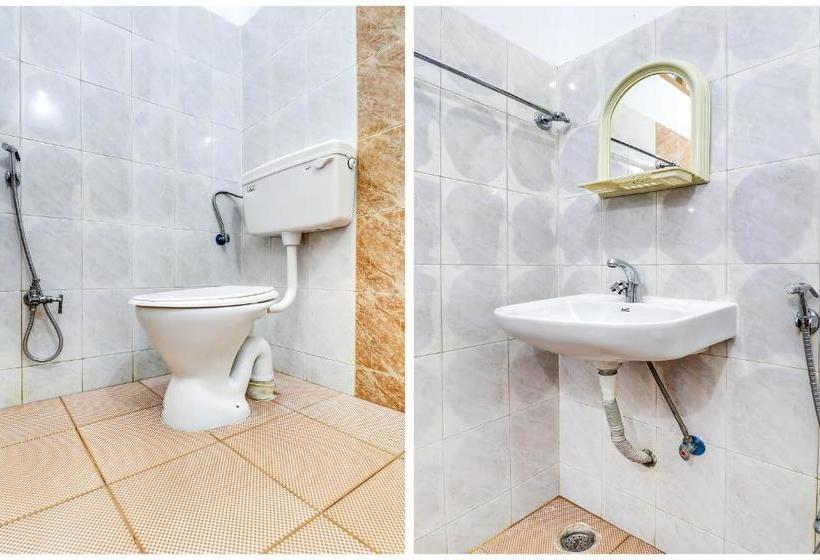 فندق Capital O 79102 Krish Holiday Inn