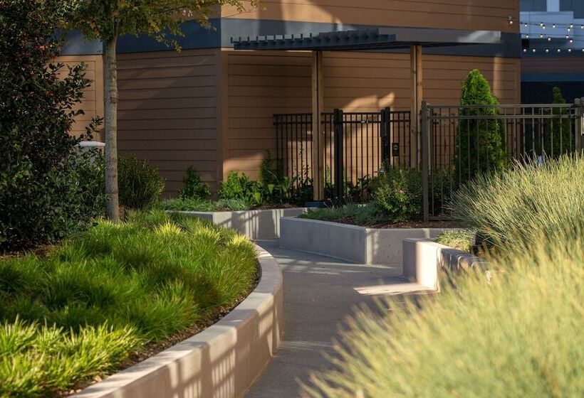 هتل Epicurean Atlanta, Autograph Collection