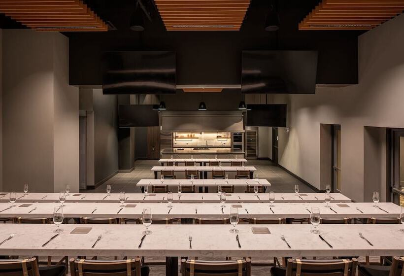 هتل Epicurean Atlanta, Autograph Collection