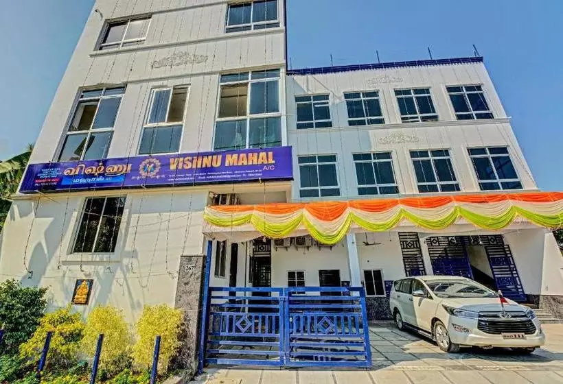 هتل Oyo 79218 Flagship Vishnu Mahal
