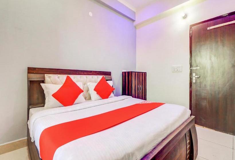 ホテル Oyo 79242 City Heart