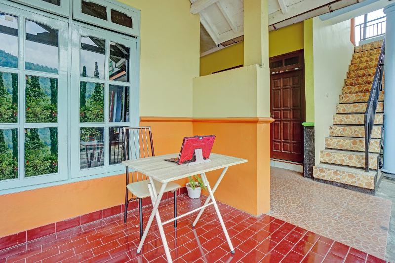 Hotell Oyo 90321 Ken Ken Villa