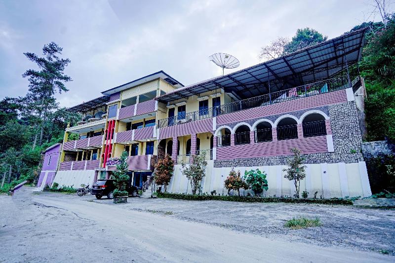 فندق Oyo 90331  Toba Shanda